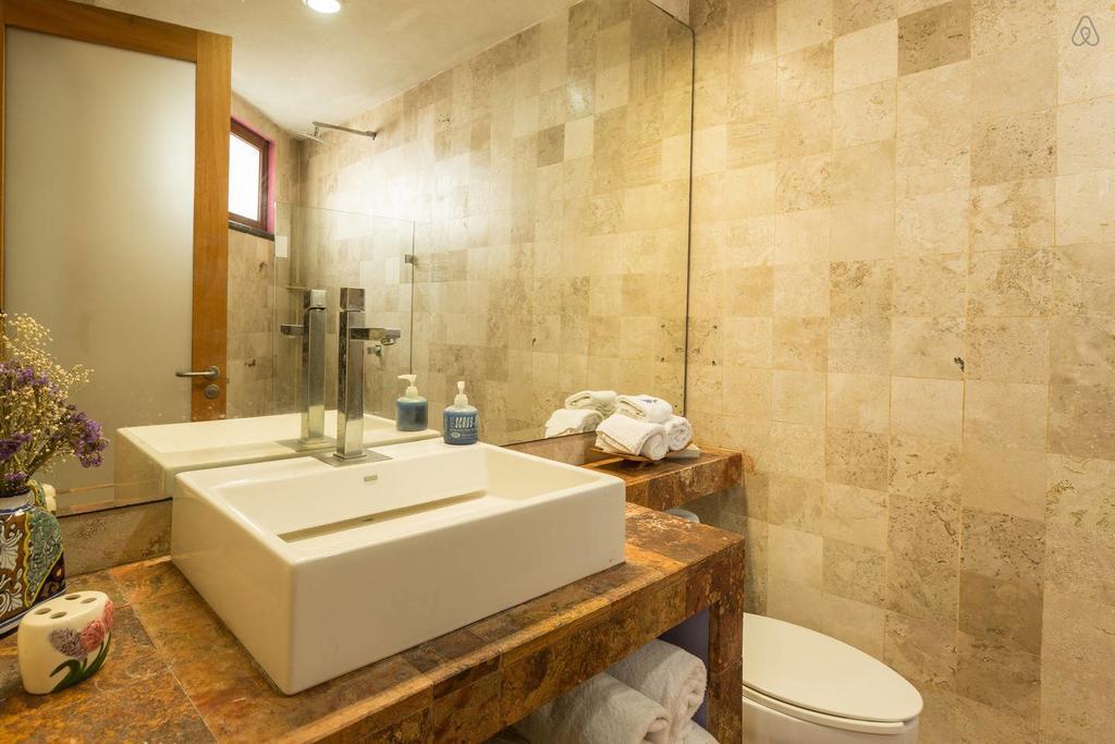 Casa La Columna Bed & Breakfast Puerto Vallarta Room photo