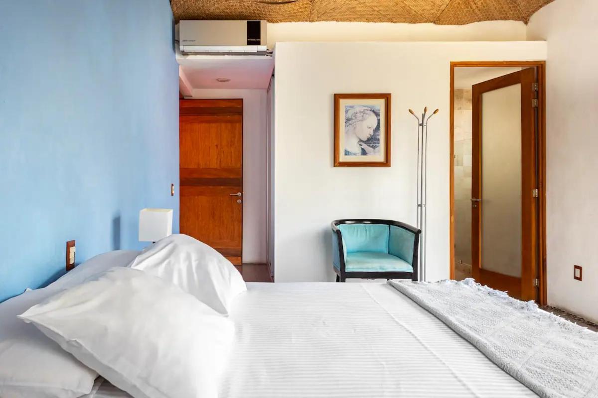 Casa La Columna Bed & Breakfast Puerto Vallarta Exterior photo